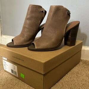 Lucky Brand heels